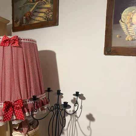 Laura * בולוניה